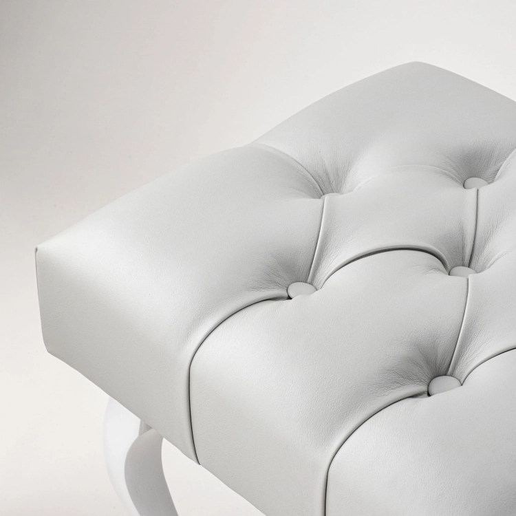 Banco Chesterfield de cuero acolchado gris para sala de estar o pasillo