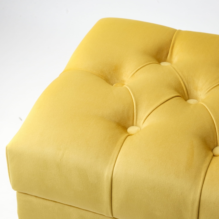 Puf acolchado color miel con almacenamiento