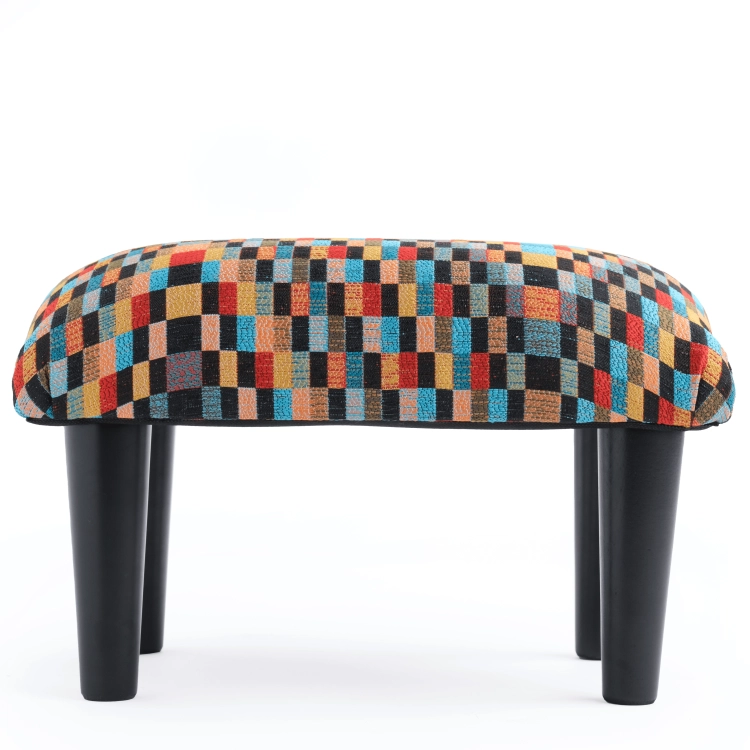Reposapiés elegante y colorido, perfecto para interiores modernos y creativos