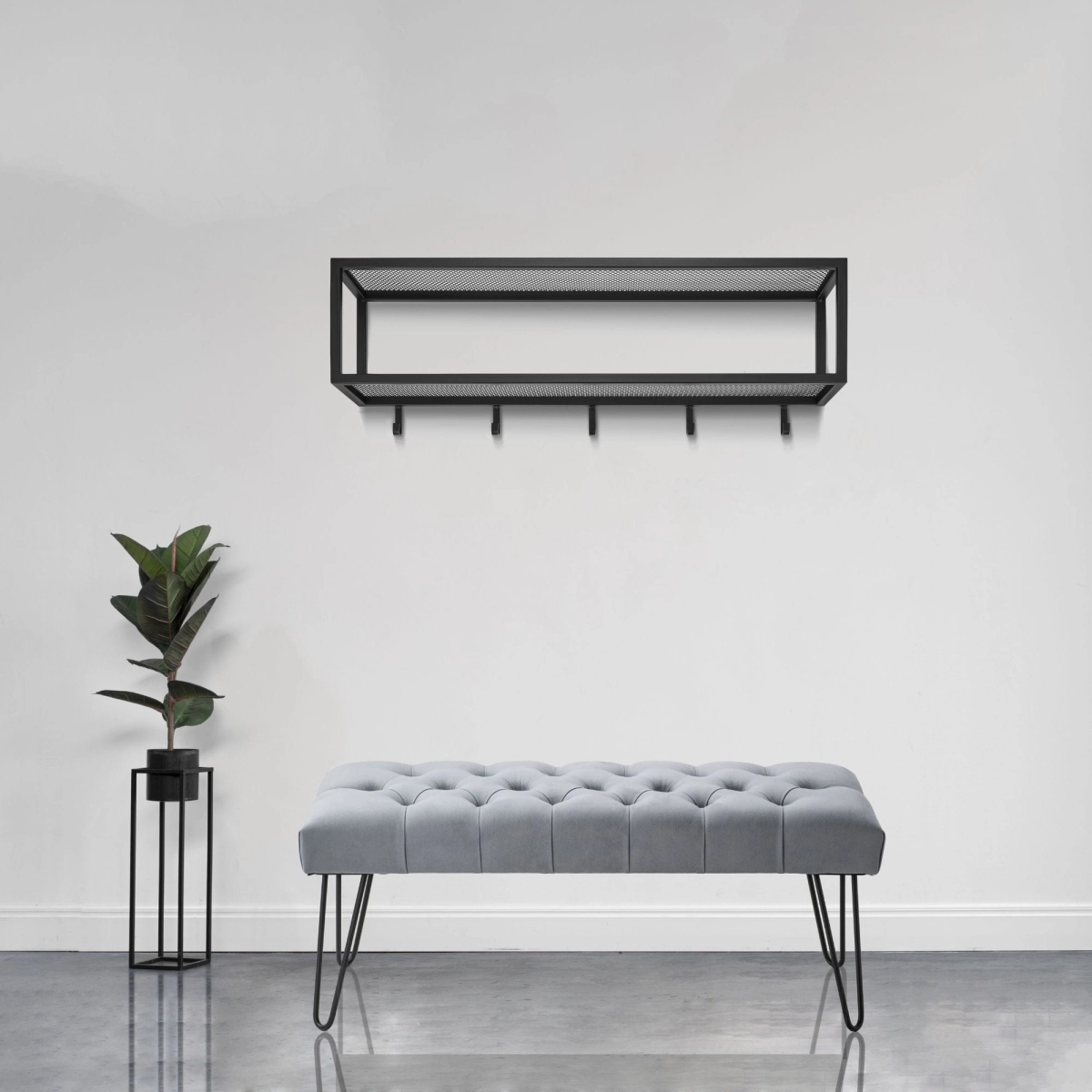Perchero de pared negro con estante de acero