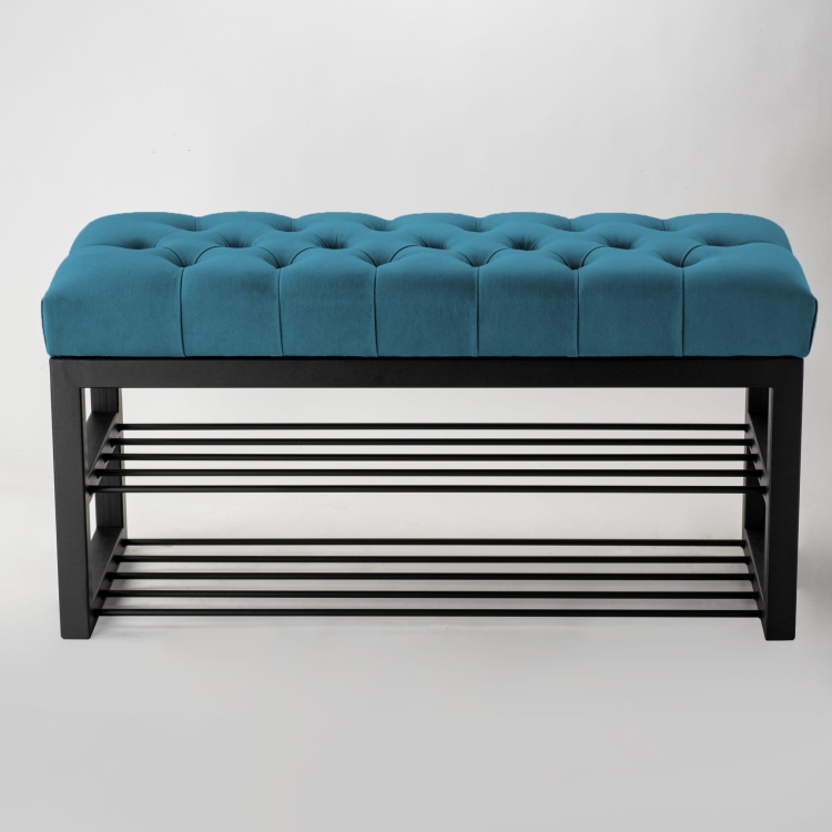 Banco de recibidor industrial con asiento azul y zapateros de metal negro