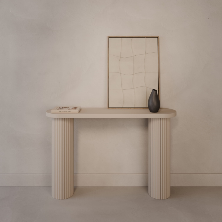 Consola de recibidor con patas de madera estriadas y tablero de mueble