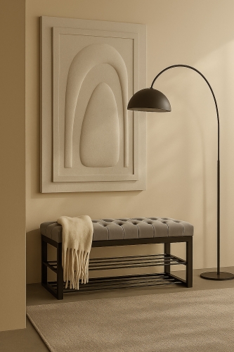 Banco industrial acolchado con estantes de metal