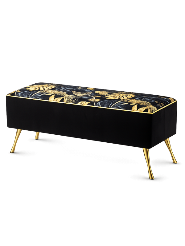 Banco tapizado con motivos dorados y patas de metal
