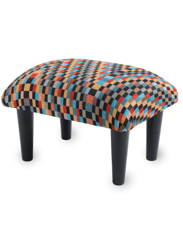 Reposapiés de sillón colorido, un acento vivo y elegante para el interior