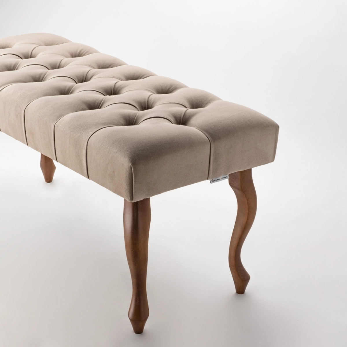 Elegante banco capitoné con diseño de café: un mueble funcional y elegante para su hogar u oficina