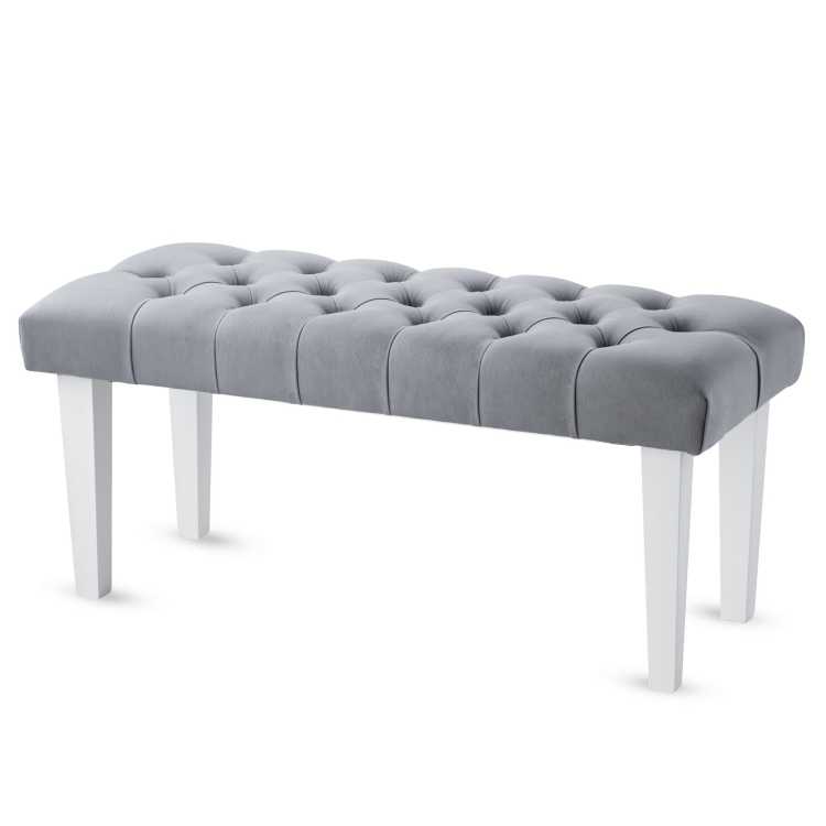 Banco acolchado gris con patas blancas, elegante asiento para el pasillo