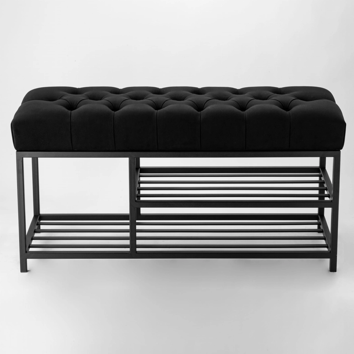 Banco de metal negro, perfecto para el pasillo